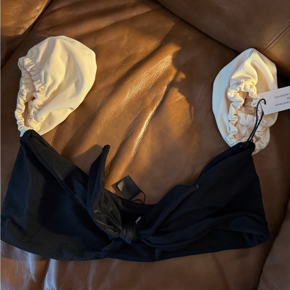 Same Los Angeles black and white off the shoulder bikini top NWT